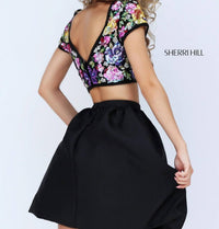 Sherri Hill - High-neck Two Piece Set With Embroidered Floral Sequin