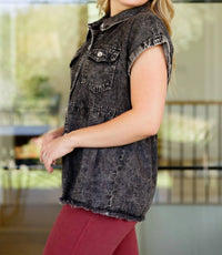 Andree By Unit - Cool and Carefree Denim Button Down