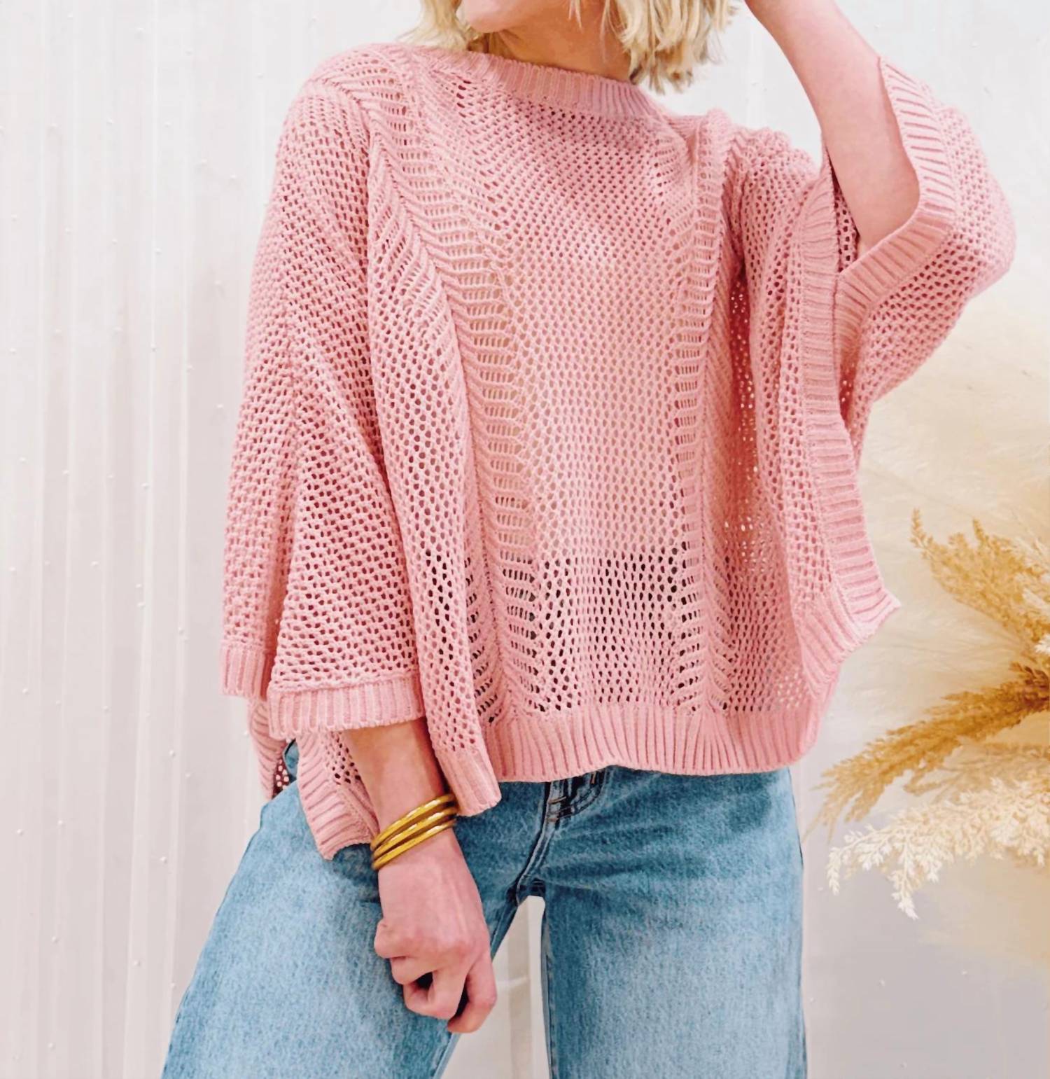 Sweetkama - Hollow Knit Bat Sleeve Top