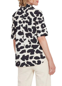 Lysse - PRINTED JOSIE SHORT SLEEVE BUTTON DOWN SHIRT