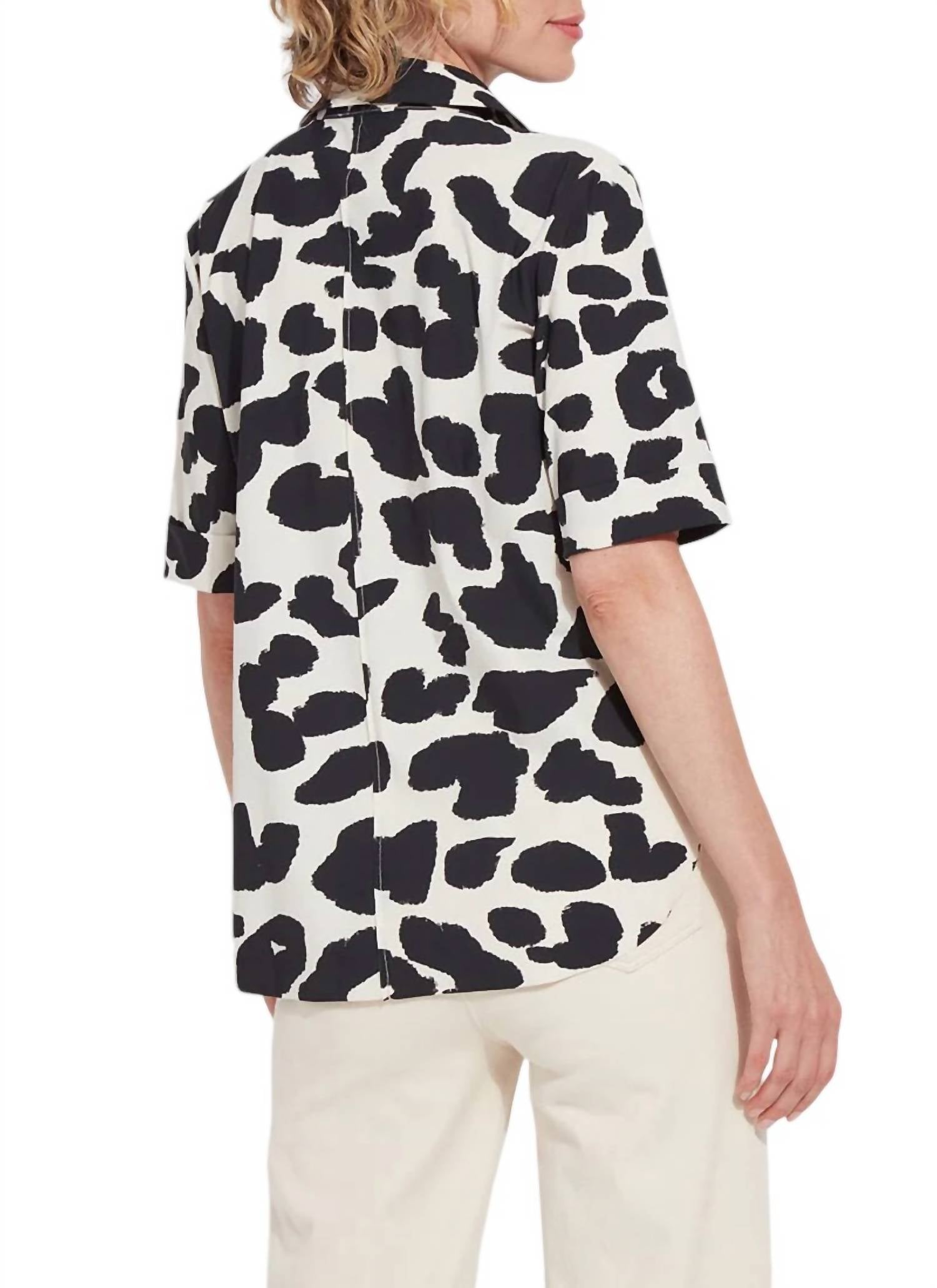 Lysse - PRINTED JOSIE SHORT SLEEVE BUTTON DOWN SHIRT