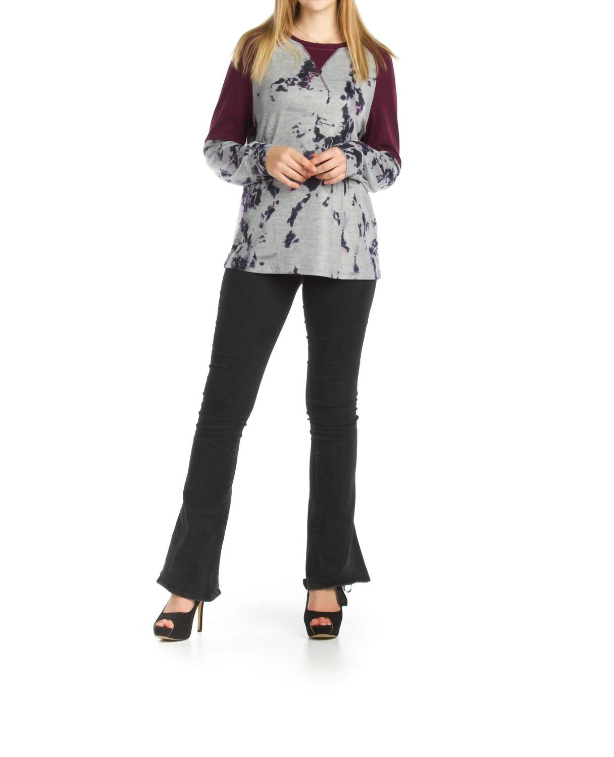 Papillon - Stretchy Floral Sweater With Panels
