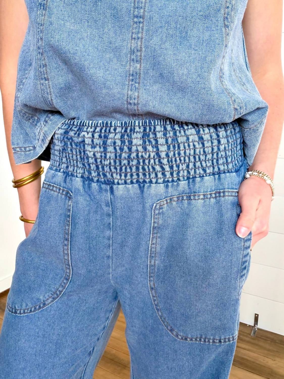 Blu Pepper - Smocked Waist Pocket Detail Pants