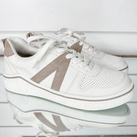 Mia Shoes - Women's Alta Faux Leather Sneakers