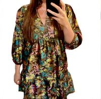 Jade - Loose-Fitting Mini Dress