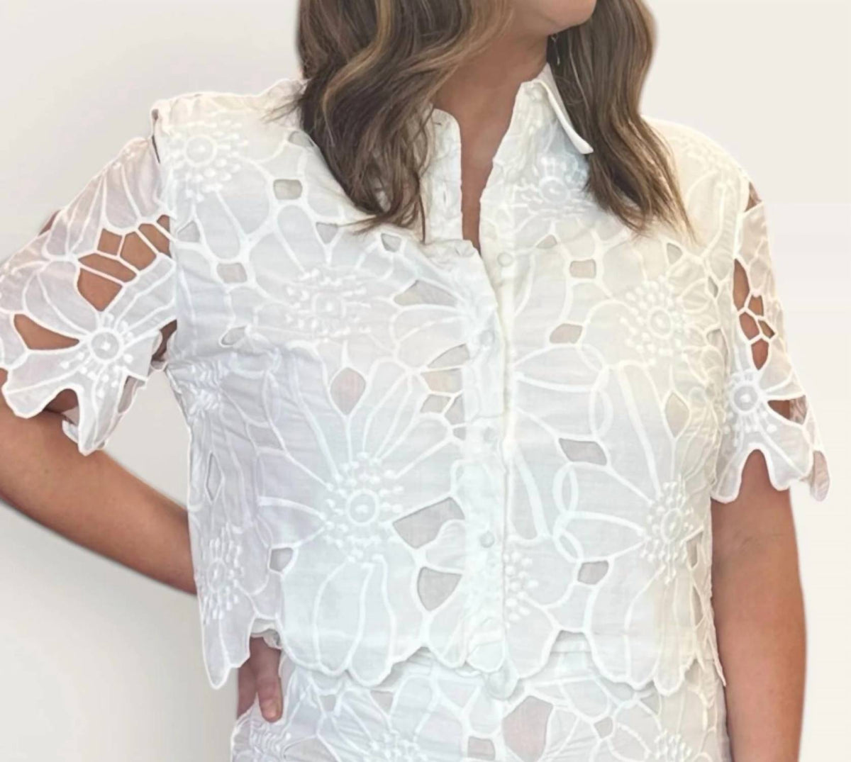 Lucy Paris - Women's Effie Short Sleeve Button Down Top