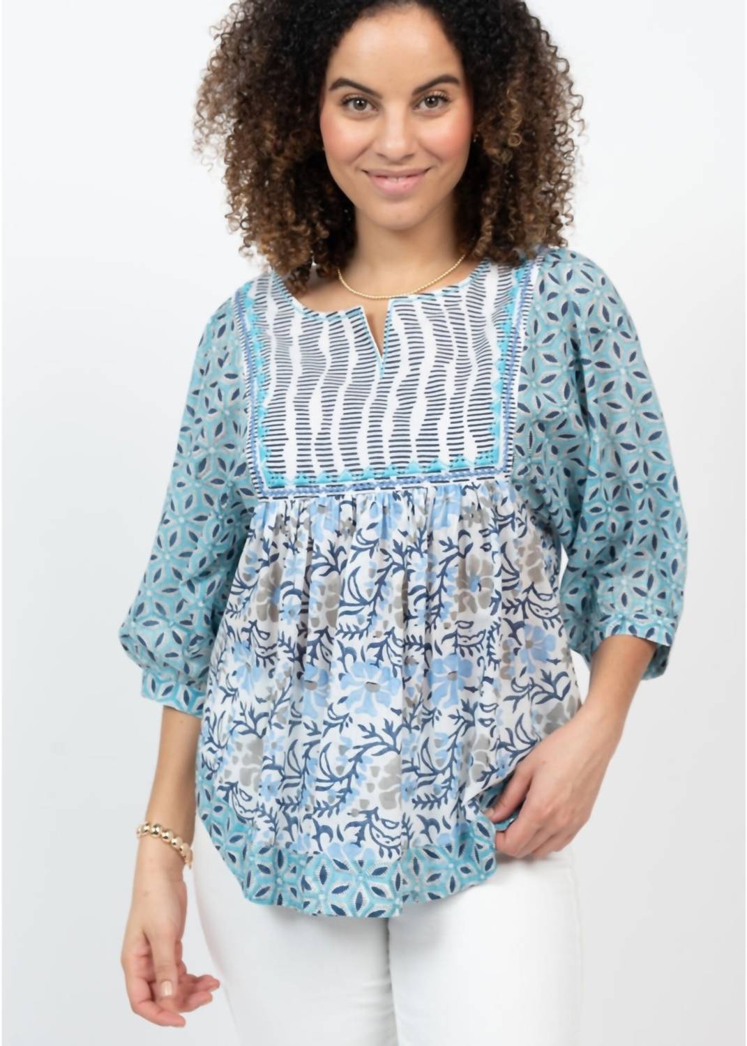 Ivy Jane - Three-Quarter Sleeves Top