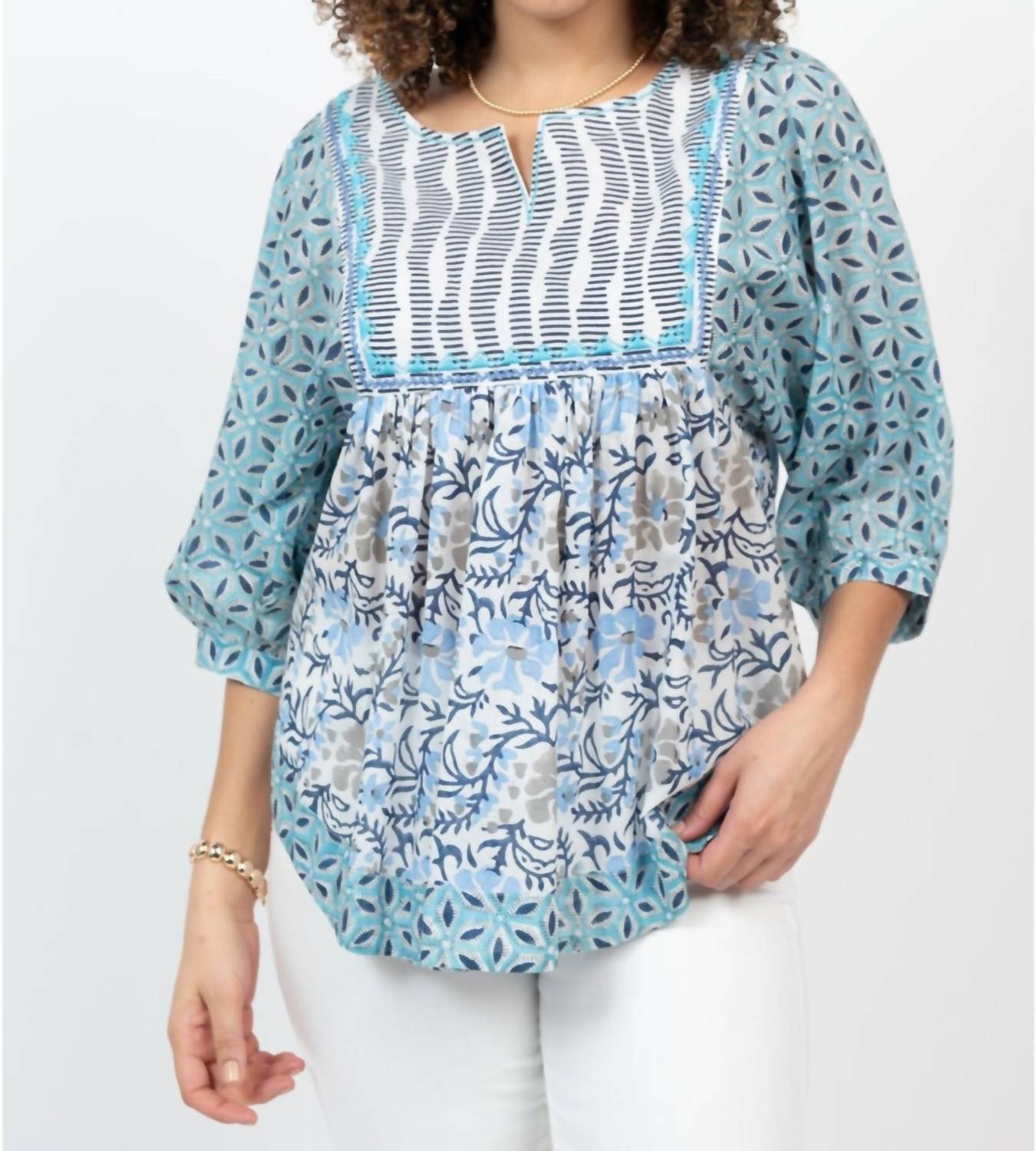 Ivy Jane - Three-Quarter Sleeves Top