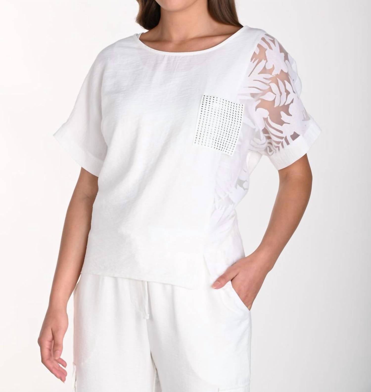 Frank Lyman - Leaf Print Woven Top