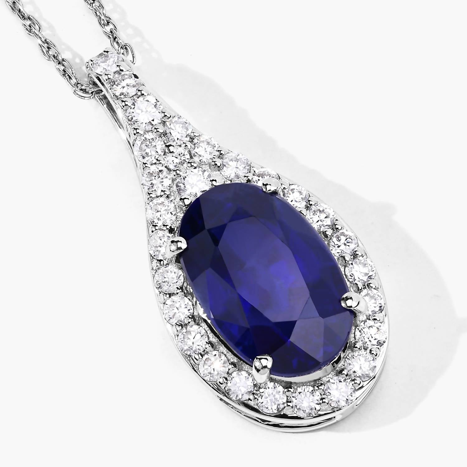 Diana M Jewels Women's Oval Natural Sapphire Pendant Necklace (3.82 Ct) - Signature Plus in 18k white gold - women's jewelry - detail view