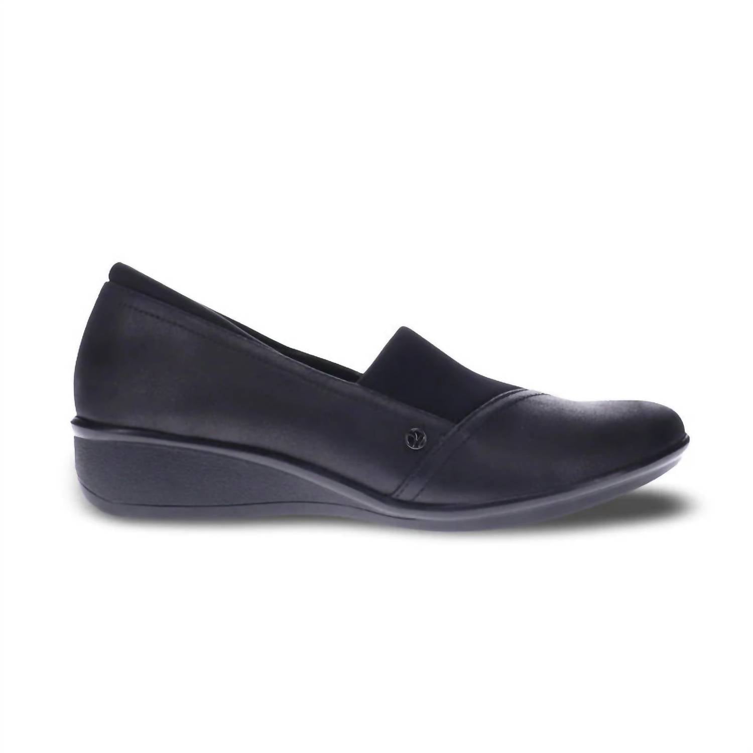 Revere - Women's Naples Wedge Loafer