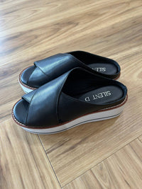 Silent D - Women's Orelia Sandal