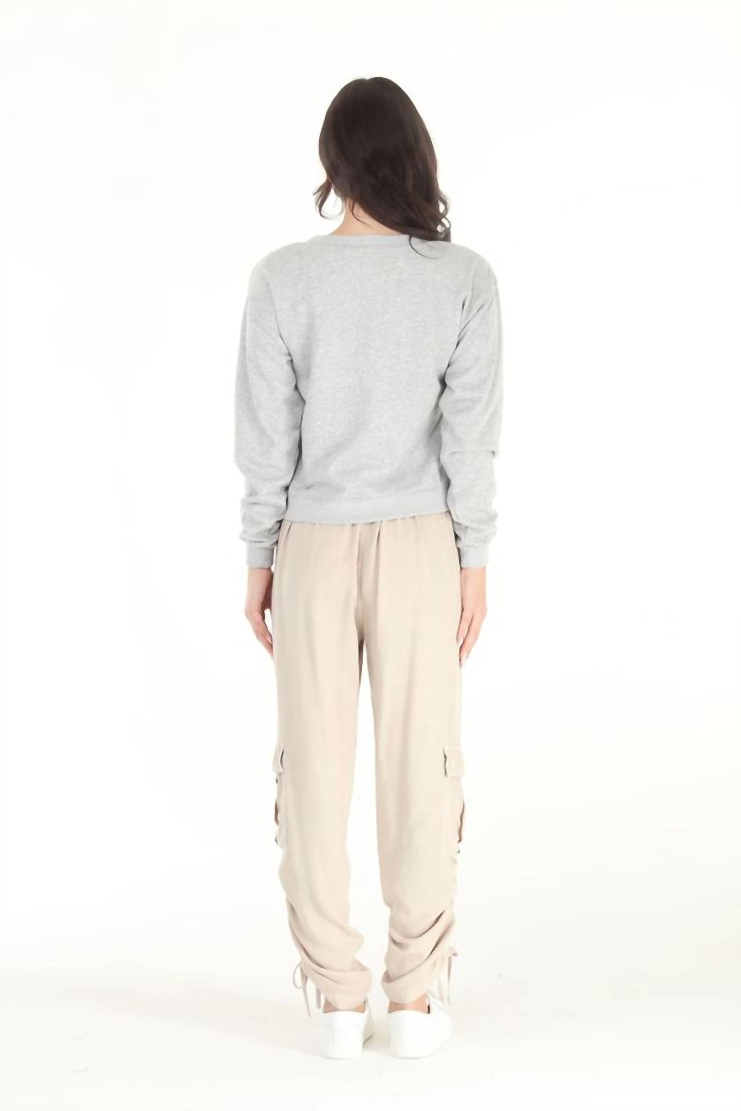 Paparazzi - Women's Embroidered Sweatshirt