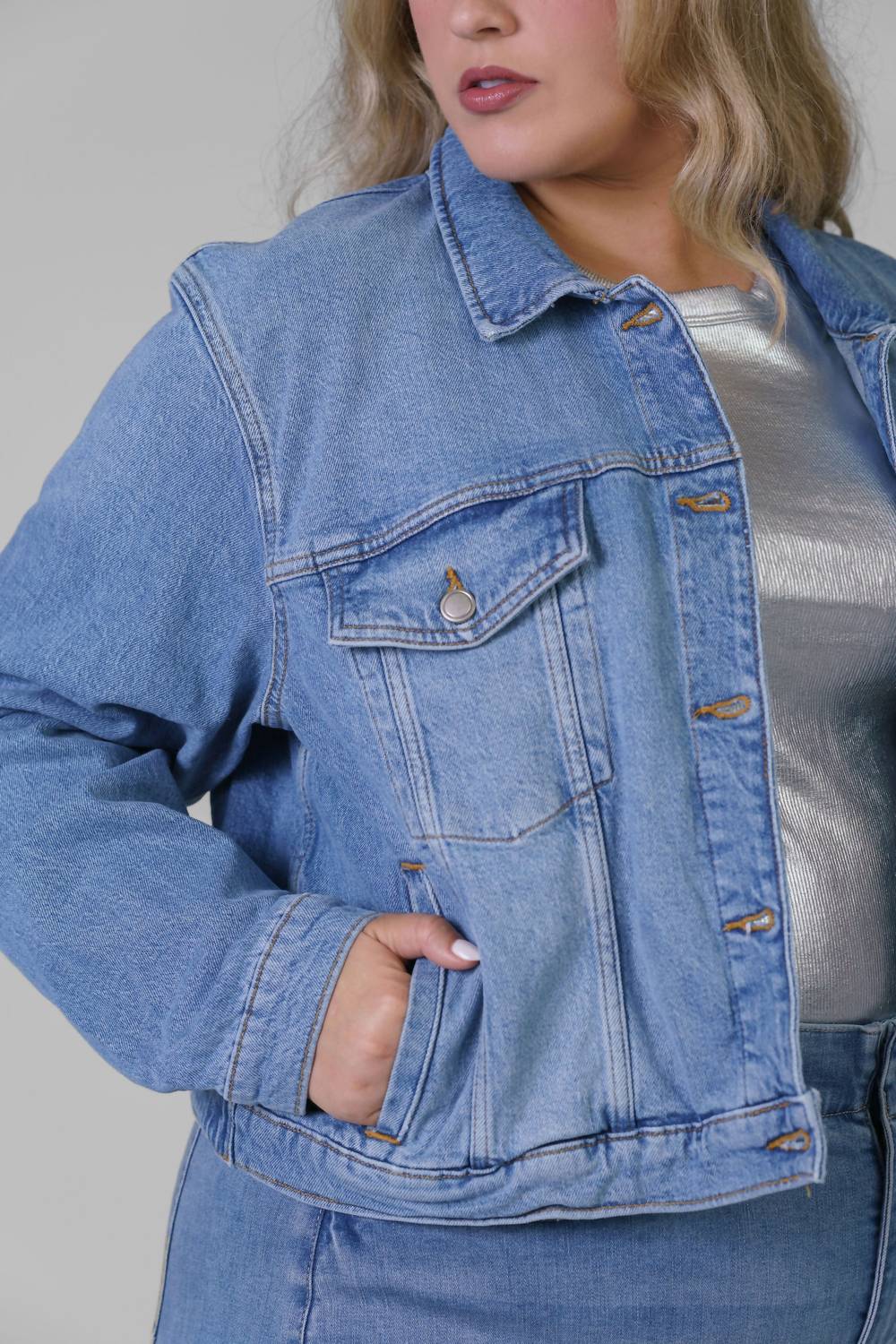 Good American - Committed To Fit Button Down Jacket - Plus