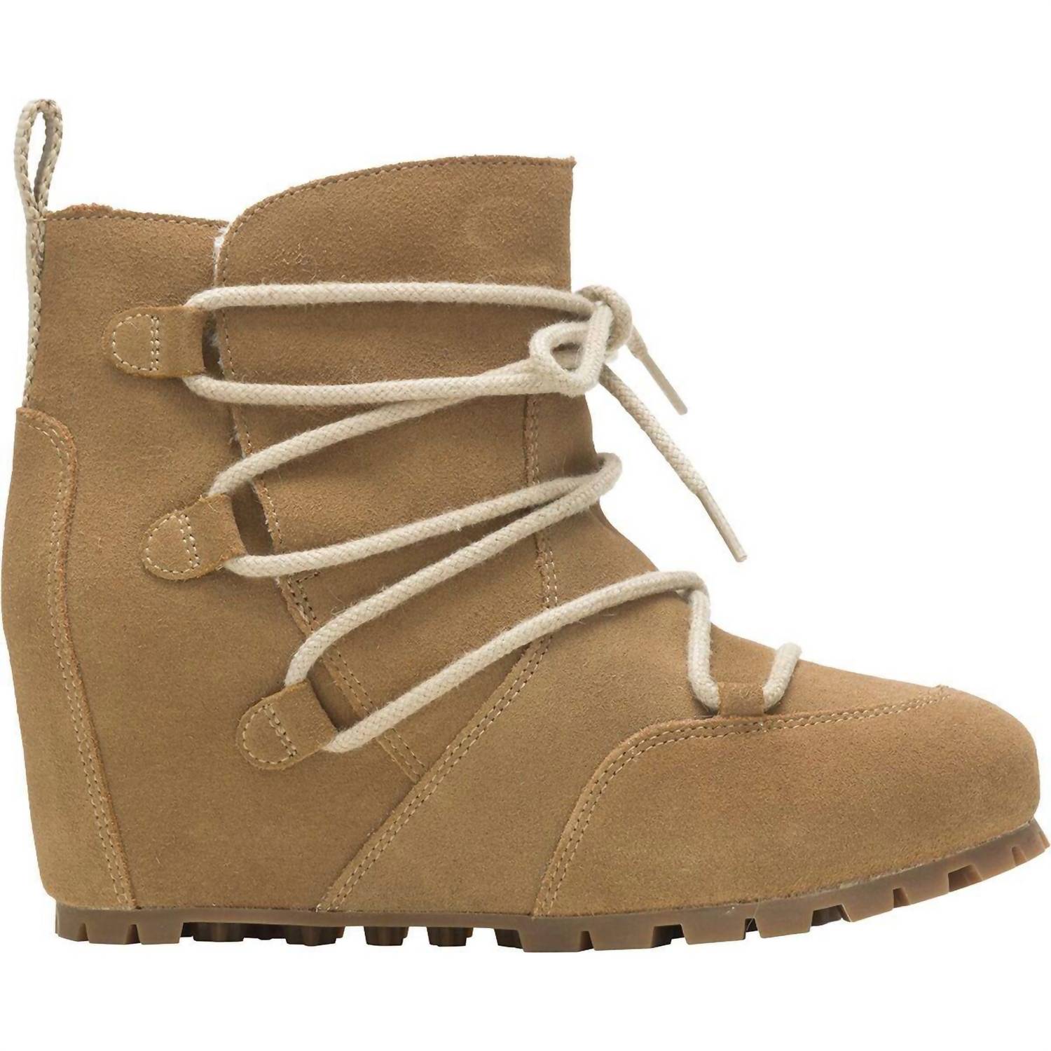 Merrell - Women's Moab Wedge Polar Boot