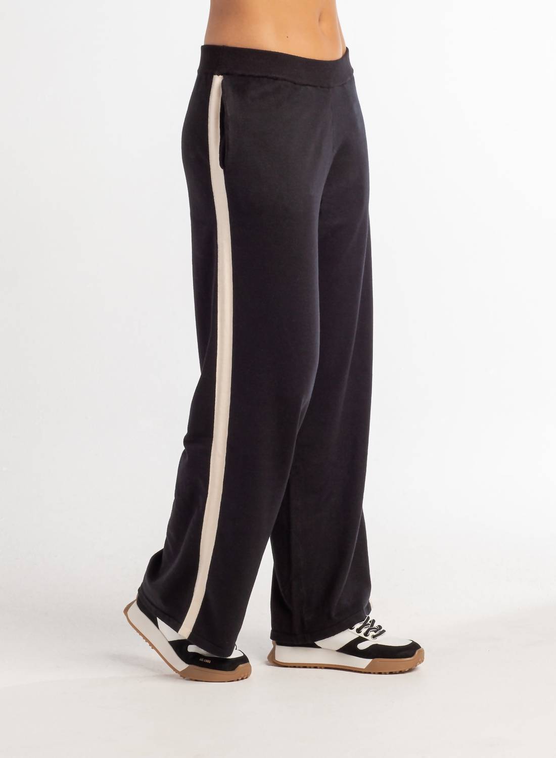 Red Haute - Women's Lux Sweater Knit Lounge Pants
