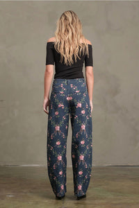 Raisonnel - Barrel Leg Denim Pants