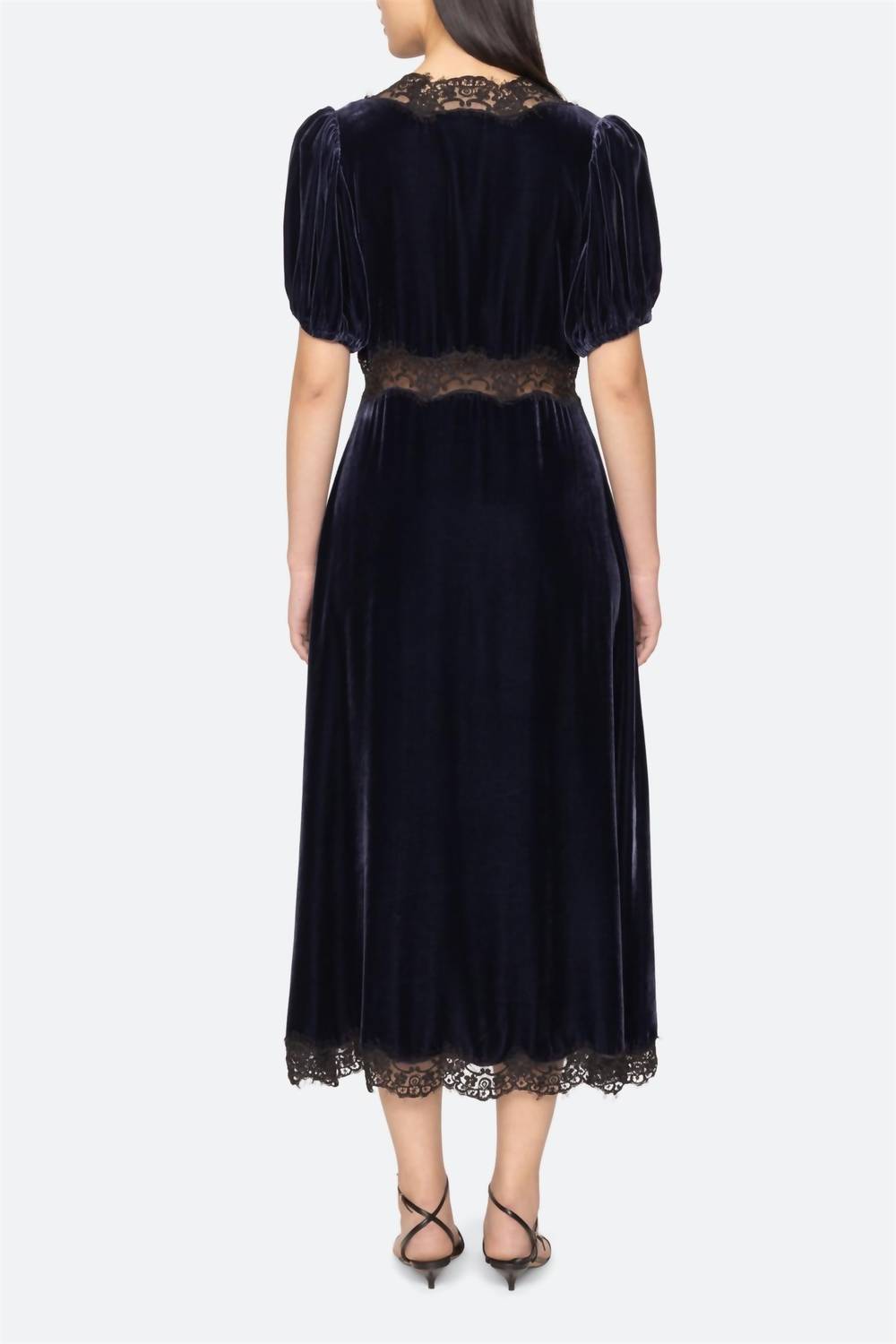 Seak - Clarice Velvet Puff Sleeve Midi Dress