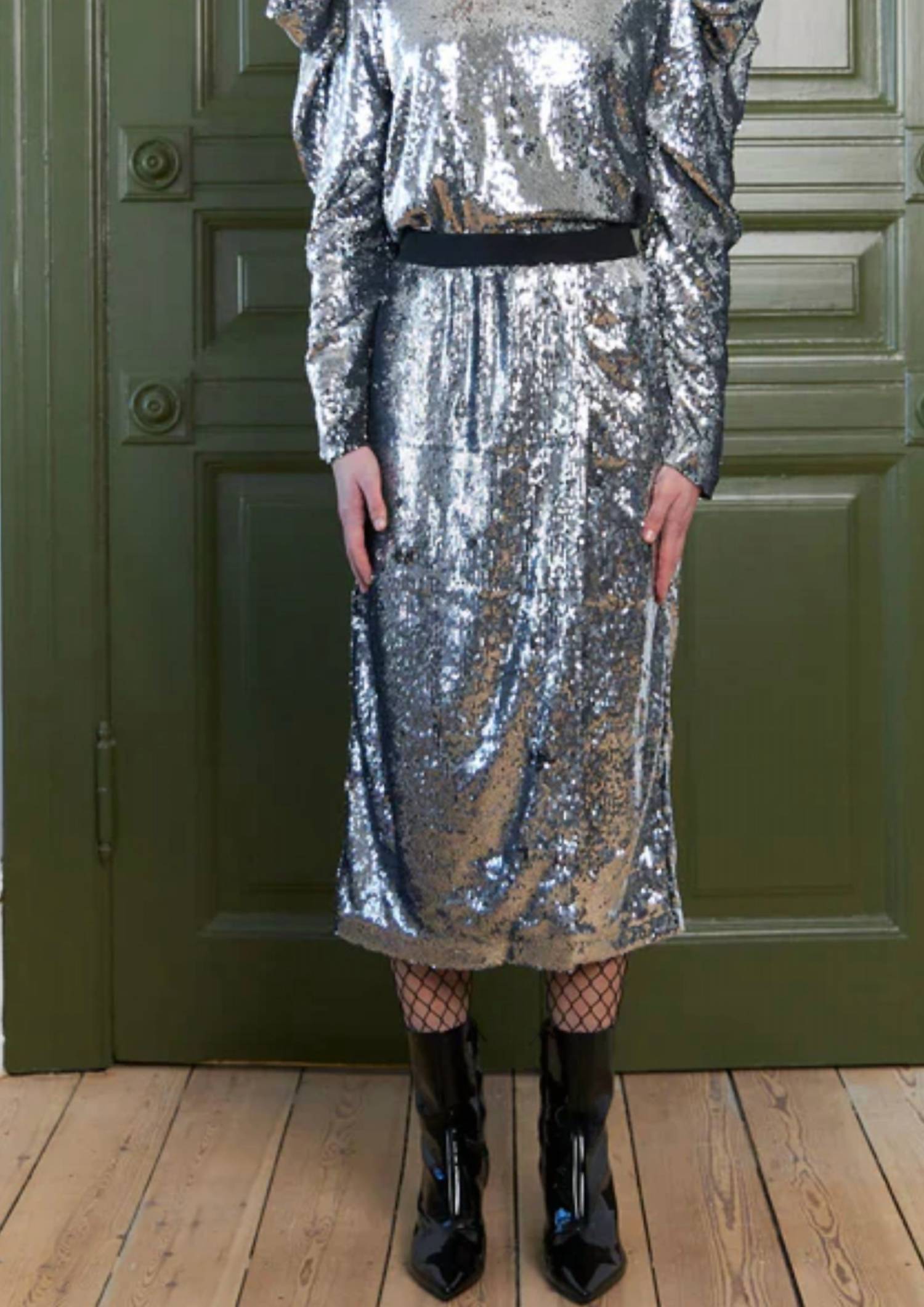 Stella Nova - Sequins High Slit Midi Skirt