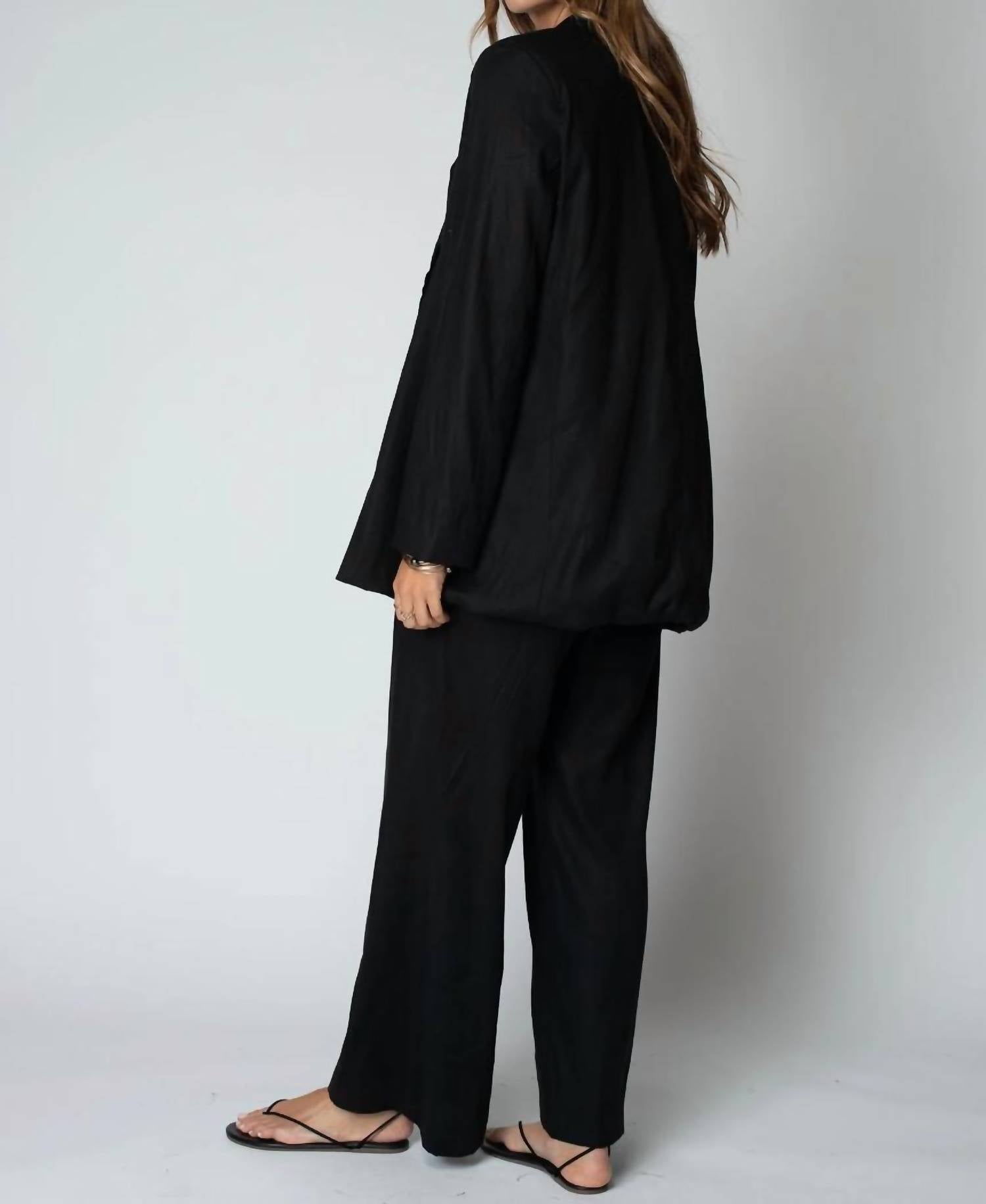 Stillwater - The Linen Blazer