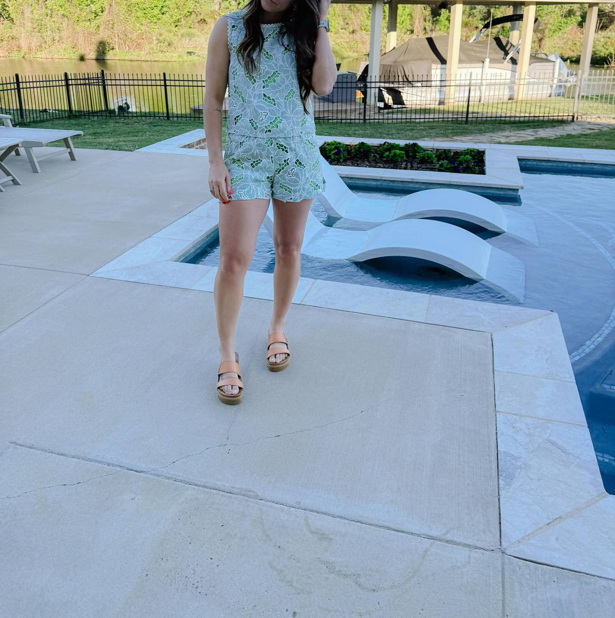 B.Right - The Amanda Set