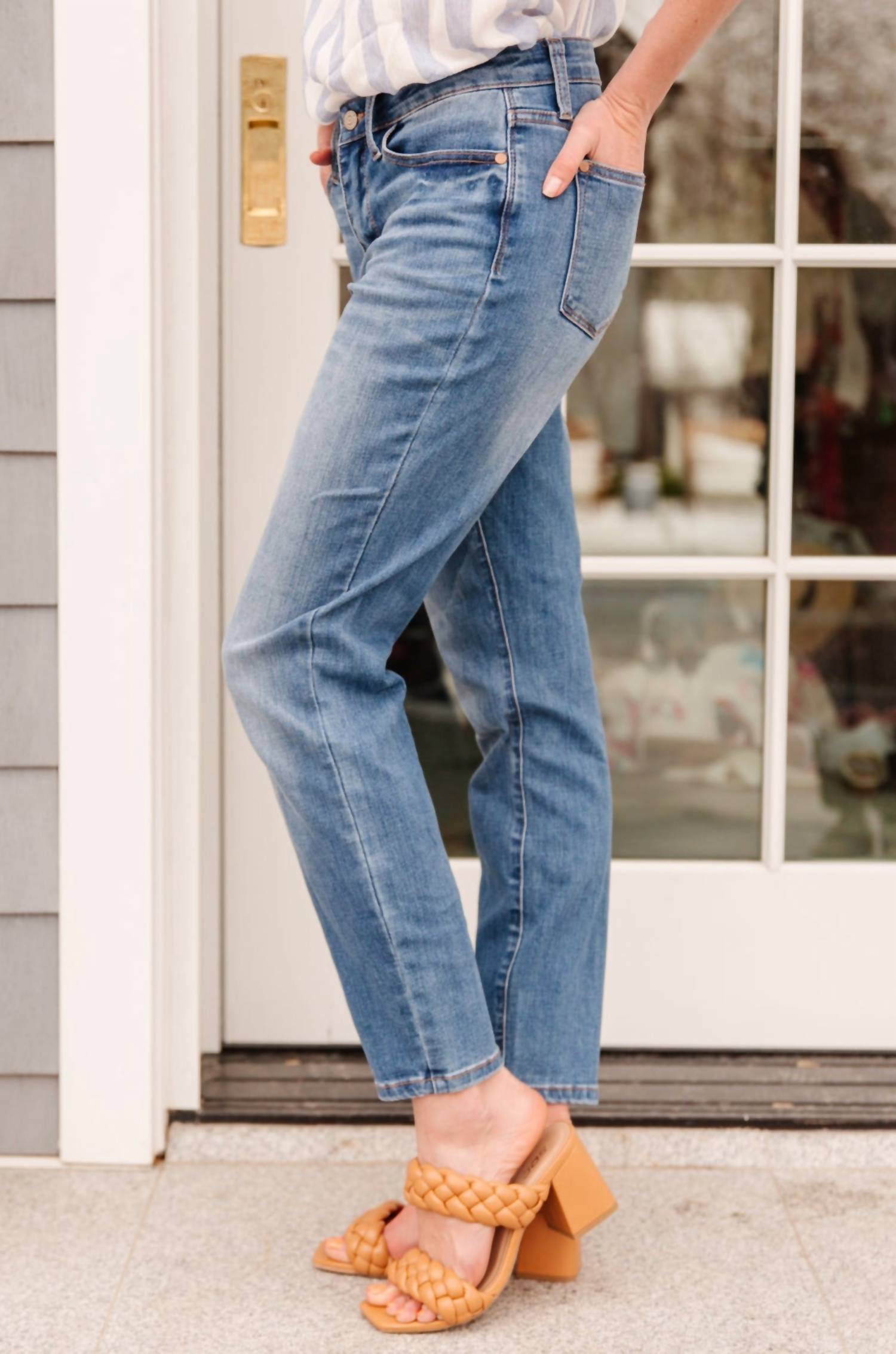 Judy Blue - High Waist Slim Fit Jeans