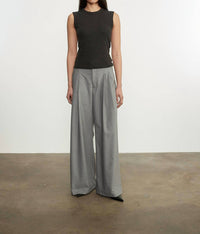 Enza Costa - CASHMERE NEW CLASSIC SLEEVELESS CREW TOP