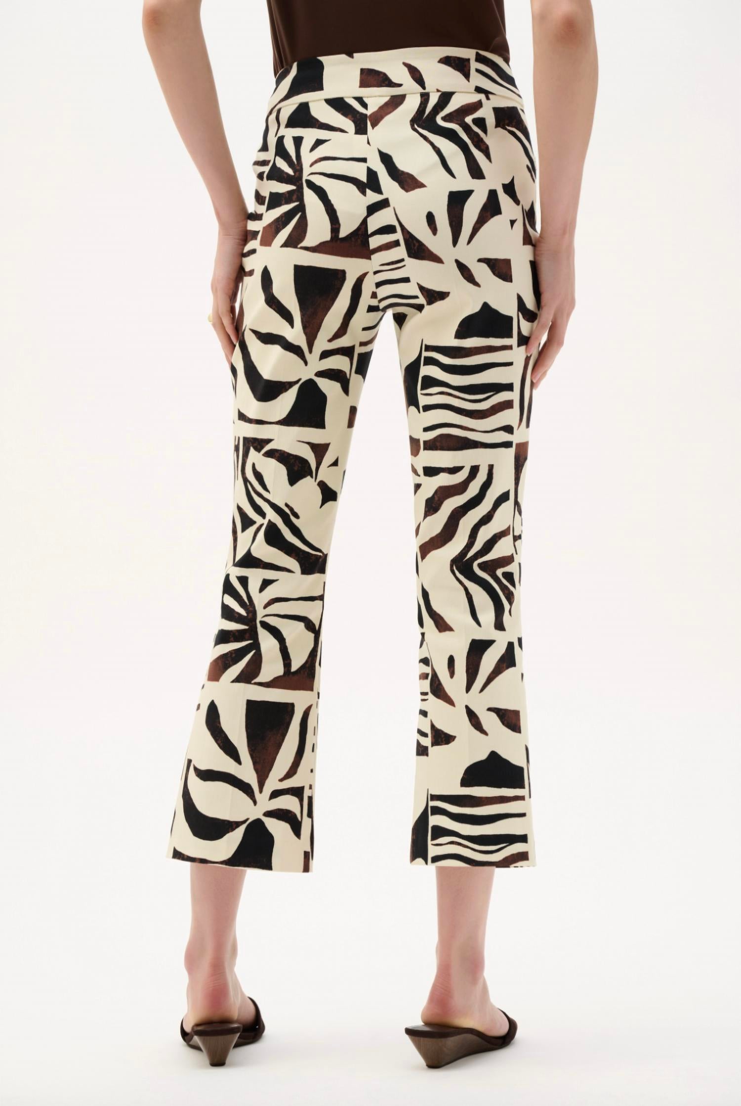 Joseph Ribkoff - Cropped Zebra Trousers