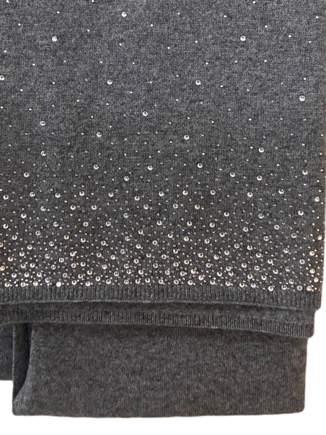 Incashmere - Women's Embellished Border Scarf