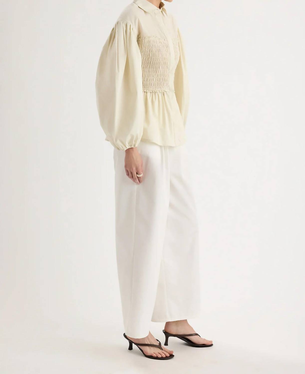 Merlette - Sabina Smocked Puff Sleeves Top