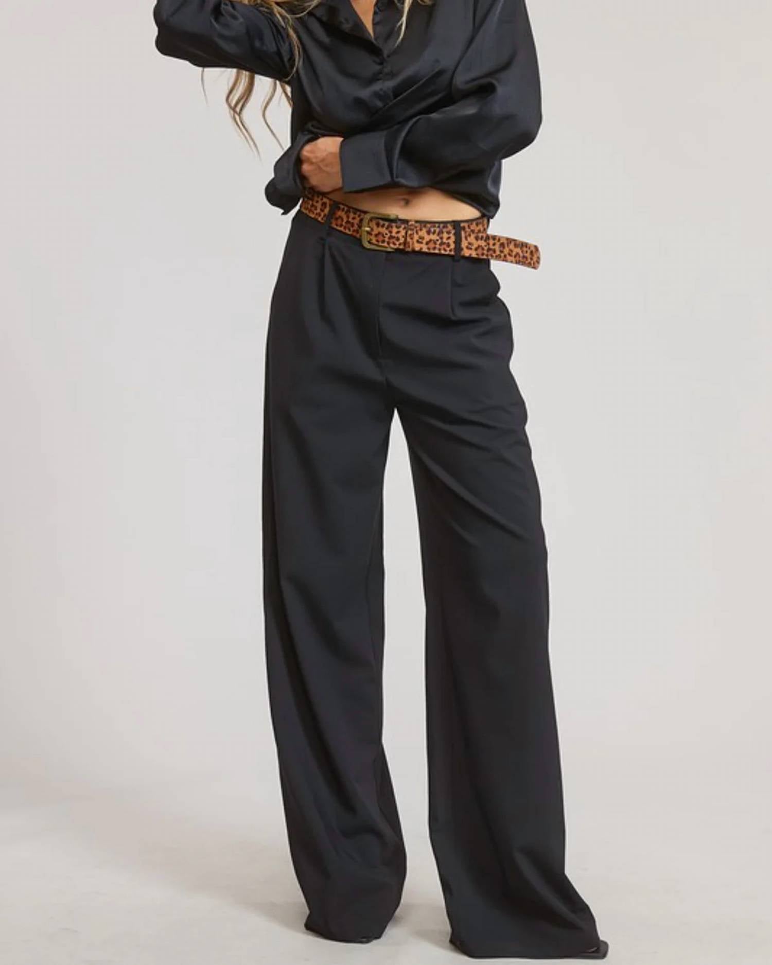 Mimosa - Classic Pleated Wide-leg Trousers
