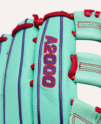 Wilson - A2000 1750SS 12.5” Outfield Baseball Glove