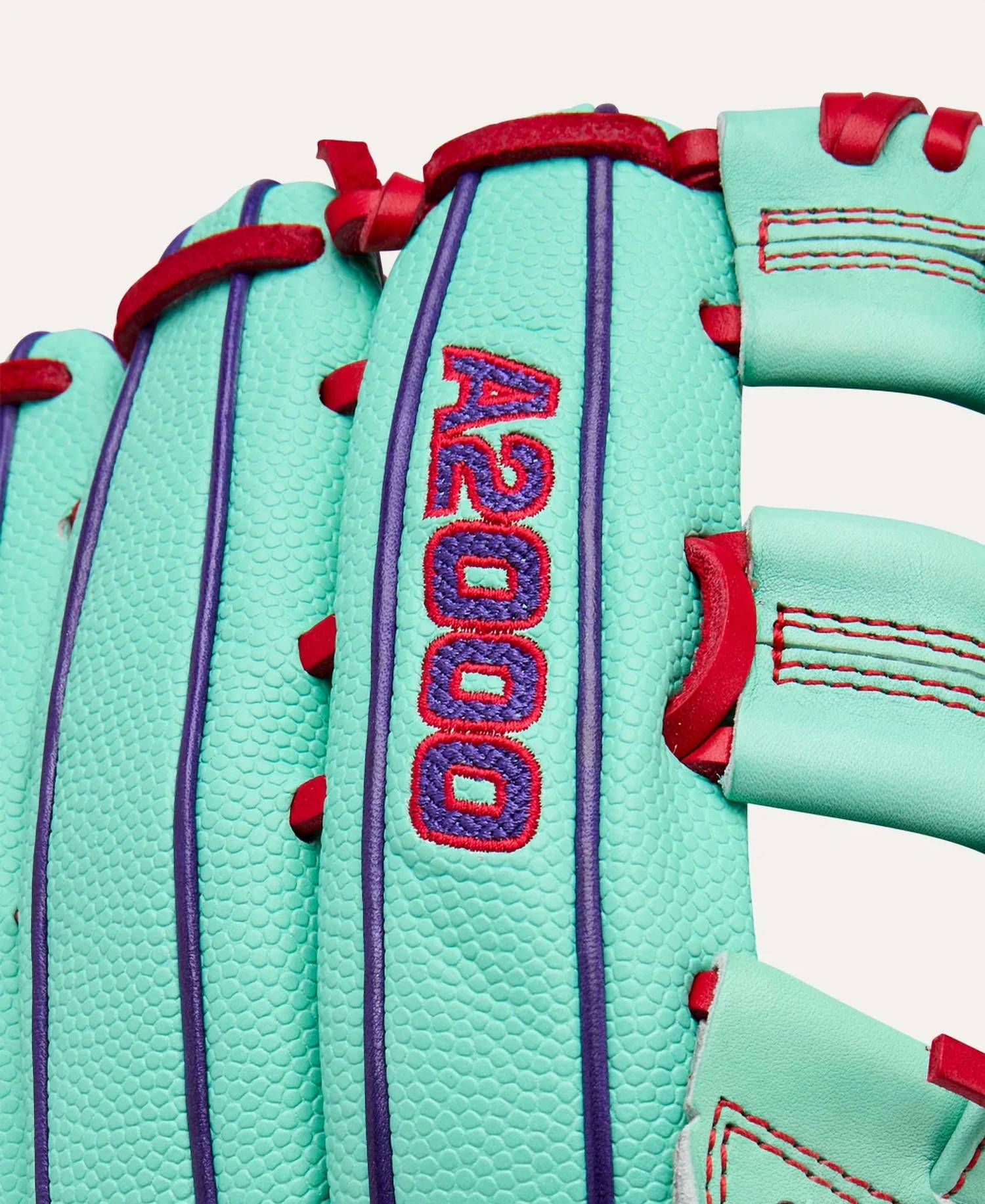 Wilson - A2000 1750SS 12.5” Outfield Baseball Glove