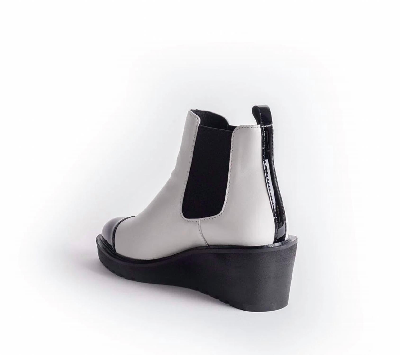 CECELIA NEW YORK Women's Gemmain Boots in black white - women's shoe - detail view