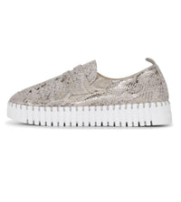 Ilse Jacobsen Women's Tulip 3868 Platform Shoes in wheat - women's shoe - detail view