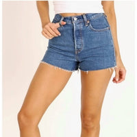 Levi'S - Ribcage Straight Leg Shorts