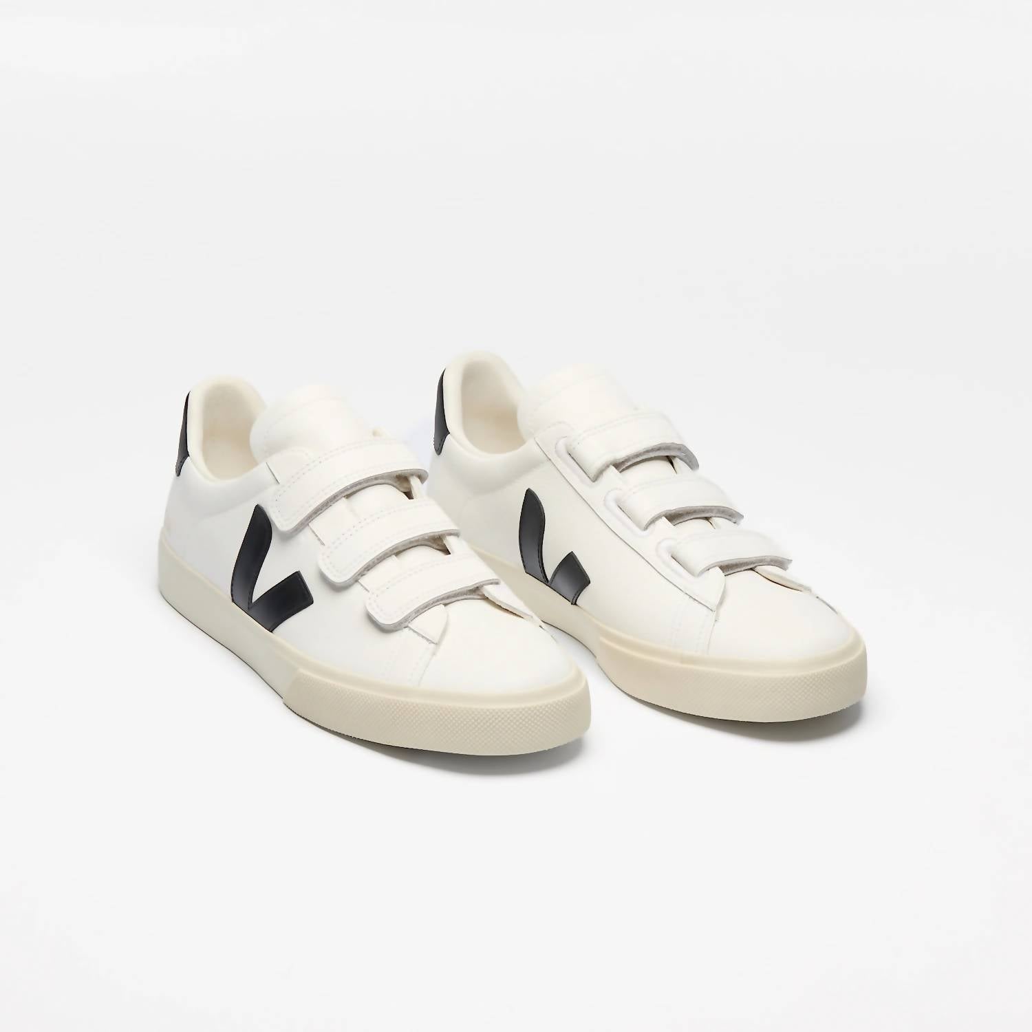 Veja - Women's Recife Leather Shoes