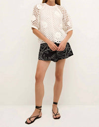 Marie Oliver - Doro Eyelet Top