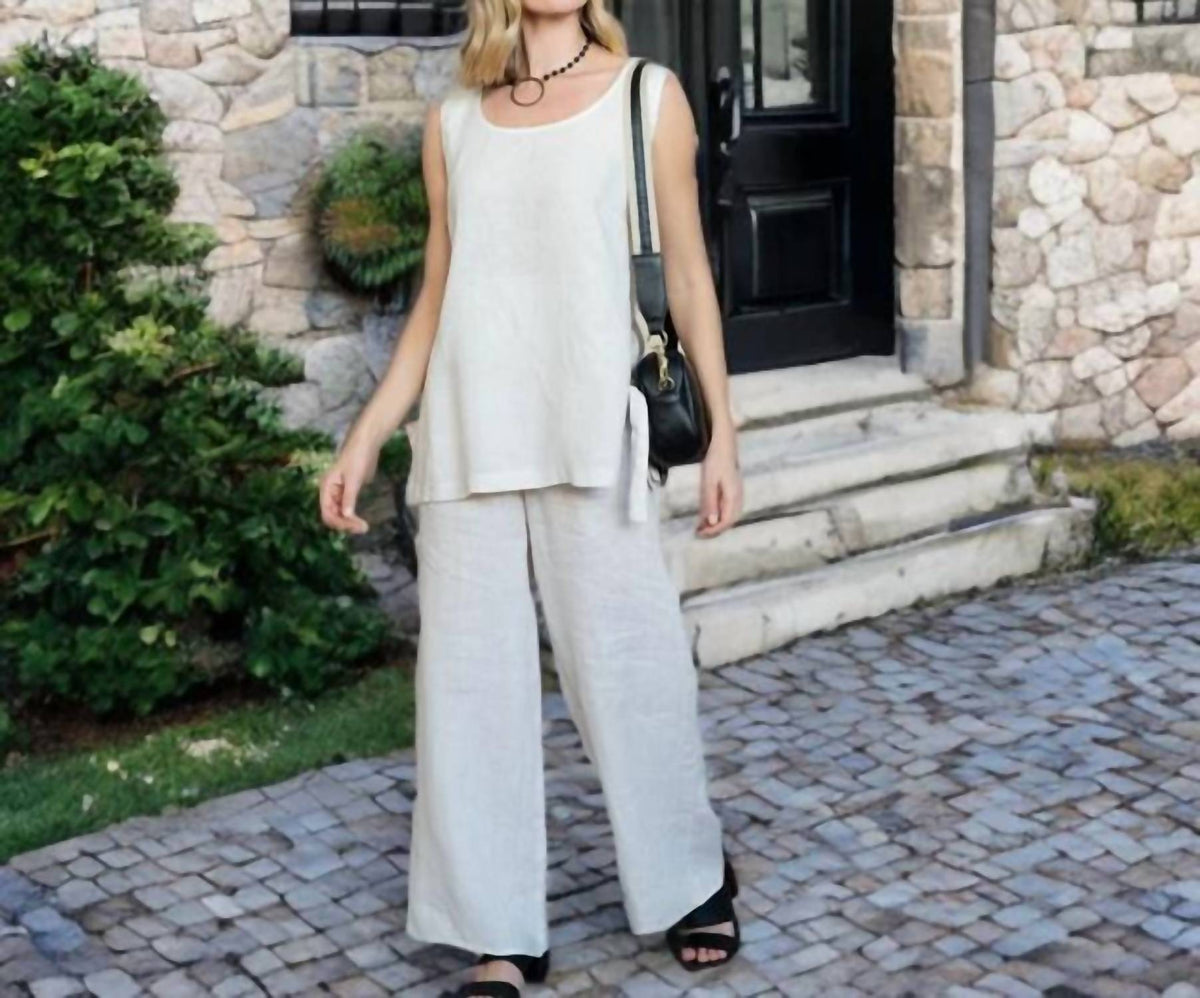 Cobblestone Living - Brina Linen Top