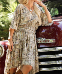Lovlei - Penny Smocked Waist Top