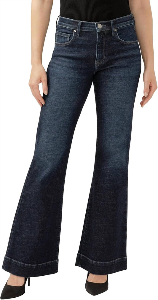 Jag - Kait Mid Rise Flare Jean