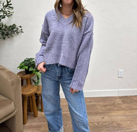 Le Lis - Raglan Oversized Fuzzy Sweater
