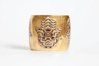 Avenue Chic - Women's Hamsa Cuff