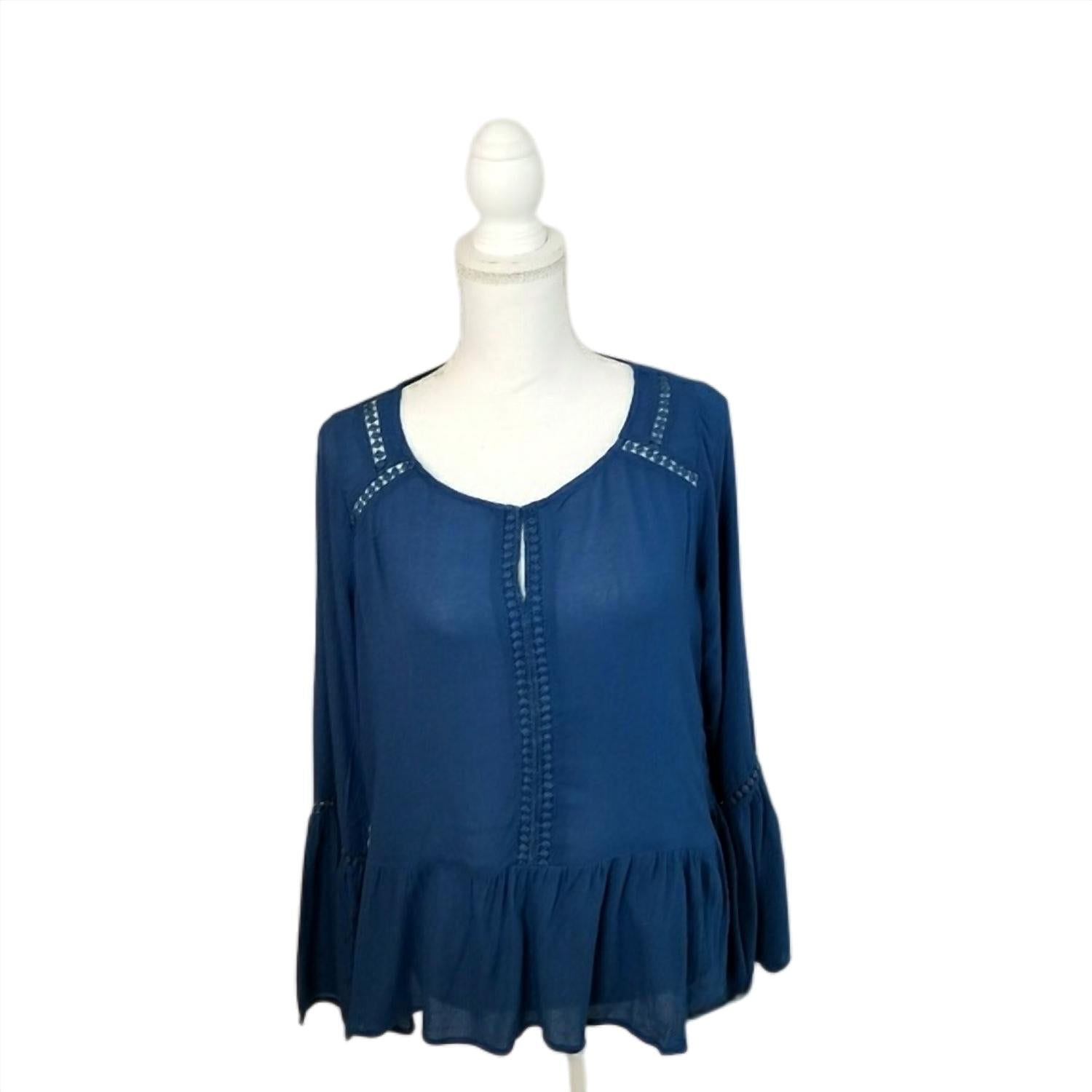 Kori - Long Sleeve Round Neck Top With Ruffled Hem