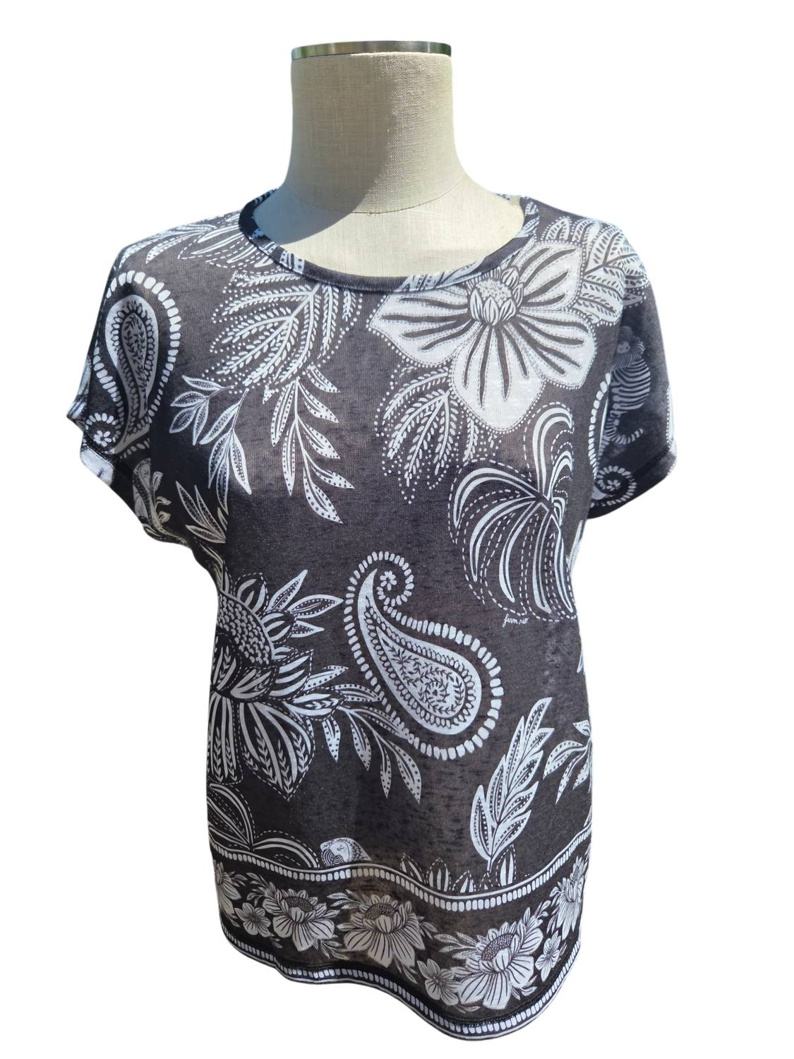 Renuar - Women's Short Sleeve Floral Tee