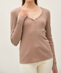 Be Cool - Anna Henley Snap Top
