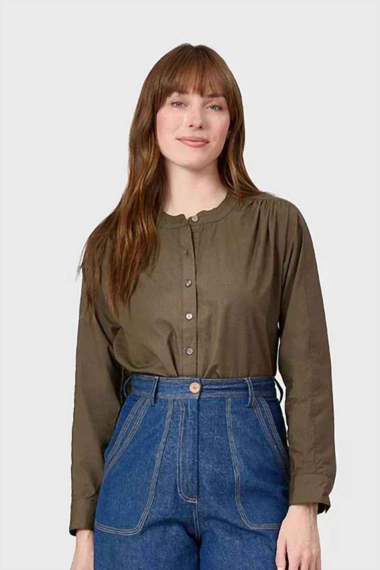 Livro - Bradley Shirt