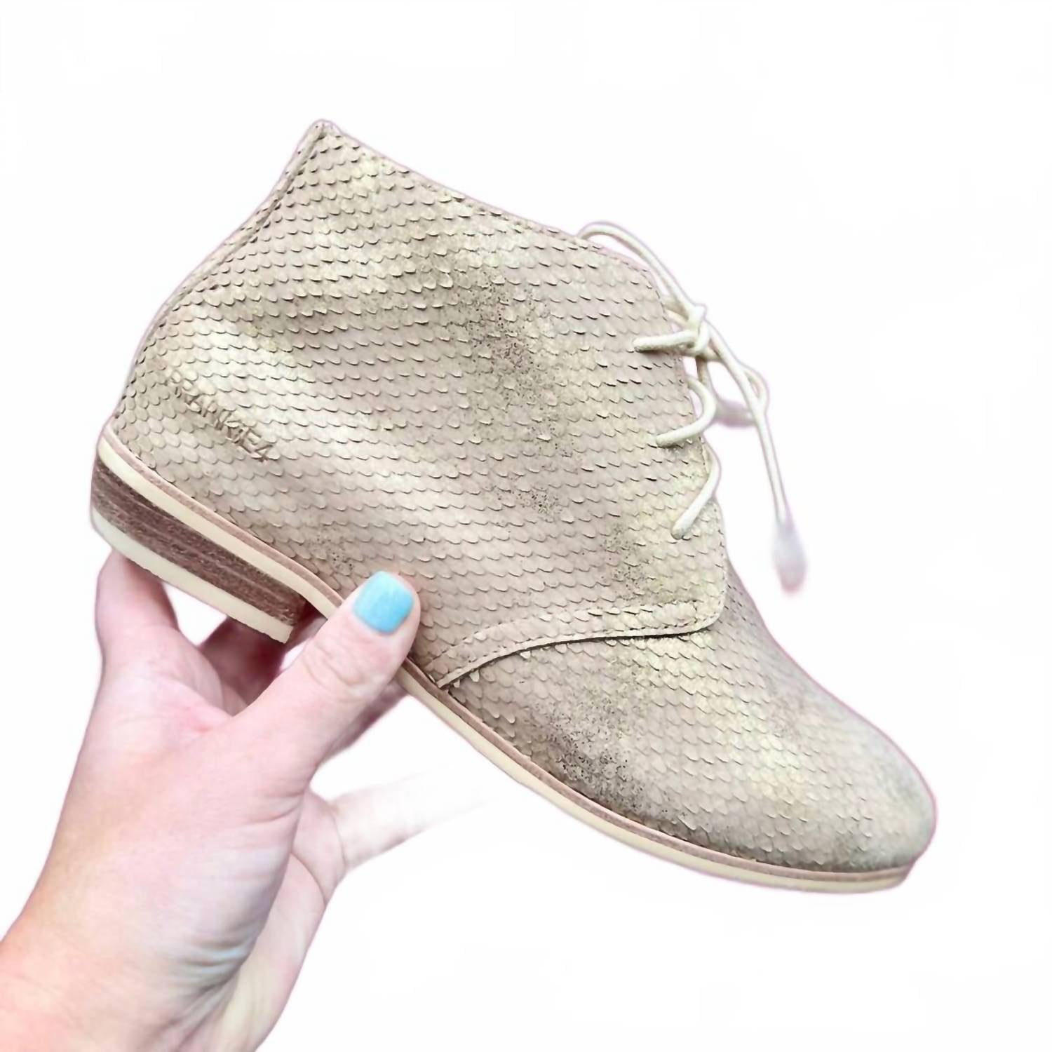 Frankie4 - Women's Martha Leather Bootie