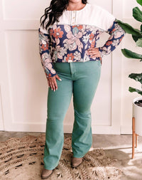Judy Blue - High Waisted Tummy Control Flare Jeans