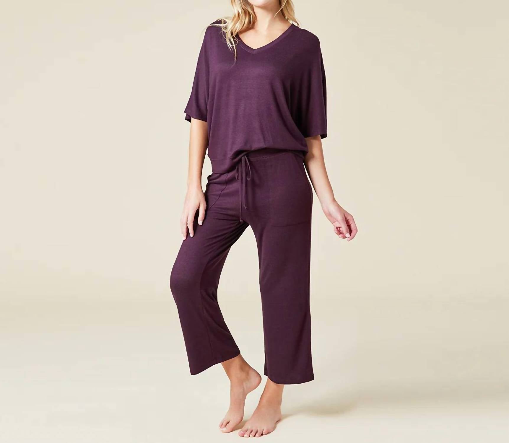 Softies - Dream Relaxed V-neck & Capri Pants Lounge Set
